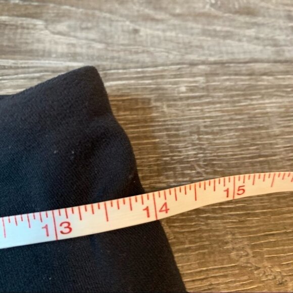 Lululemon Black Size 6 Gather and Crow Crop Leggings - Picture 9 of 13